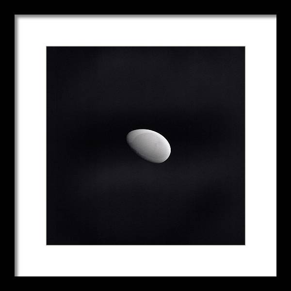 Methone / Art Photo - Framed Print