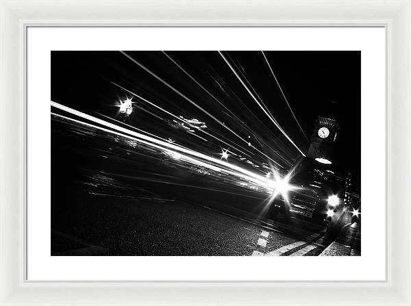 Monochromatic, London / Art Photo - Framed Print