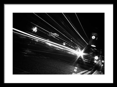 Monochromatic, London / Art Photo - Framed Print