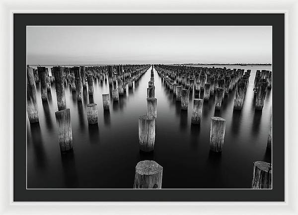 Monochrome, Sea / Art Photo - Framed Print