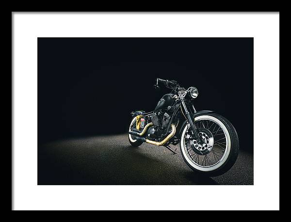 Motorcycle, Monochrome 