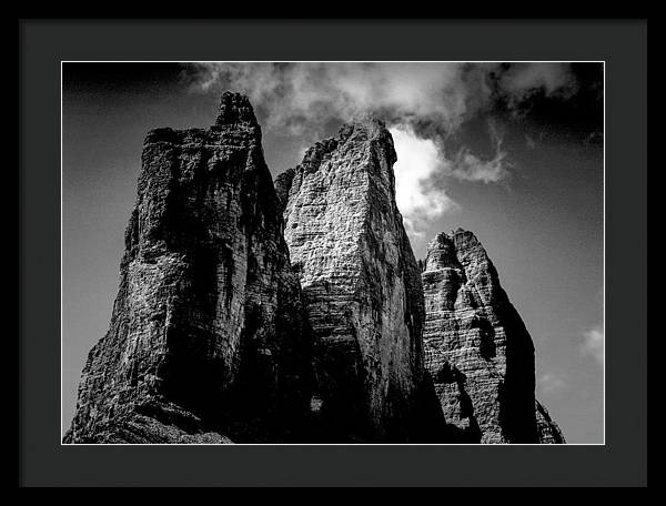 Rocky Peak / Art Photo - Framed Print