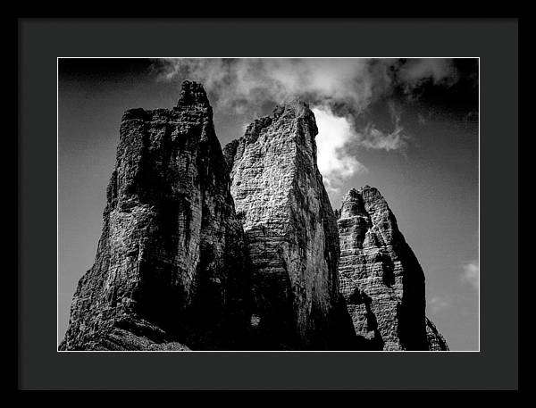 Rocky Peak / Art Photo - Framed Print