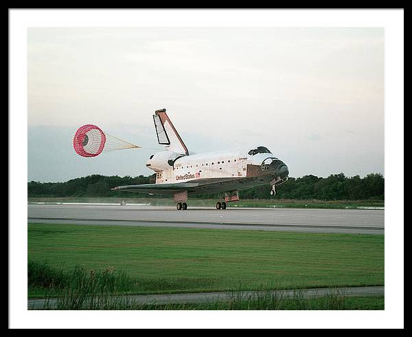 Shuttle Columbia, 1995 / Art Photo - Framed Print