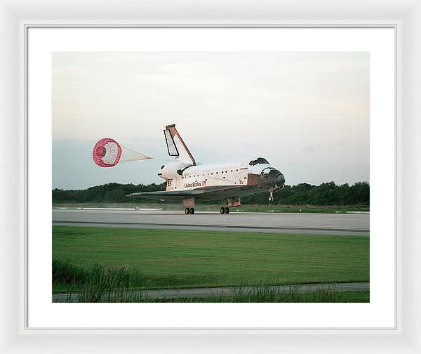 Shuttle Columbia, 1995 / Art Photo - Framed Print