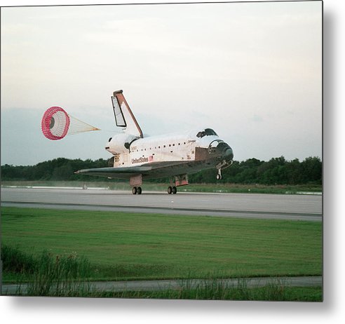 Shuttle Columbia, 1995 / Art Photo - Metal Print