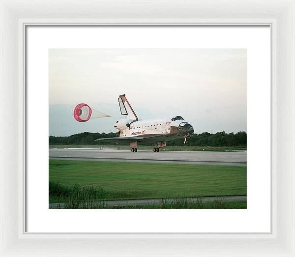 Shuttle Columbia, 1995 / Art Photo - Framed Print