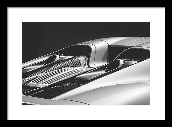 Silver Porsche 918 / Art Photo - Framed Print