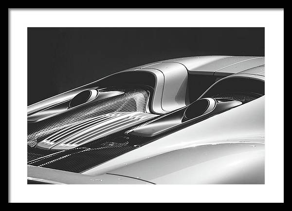 Silver Porsche 918 / Art Photo - Framed Print