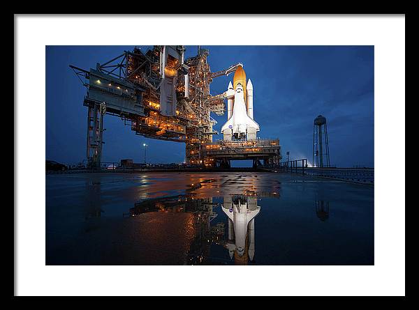 Space Shuttle Atlantis, Cape Canaveral / Art Photo - Framed Print