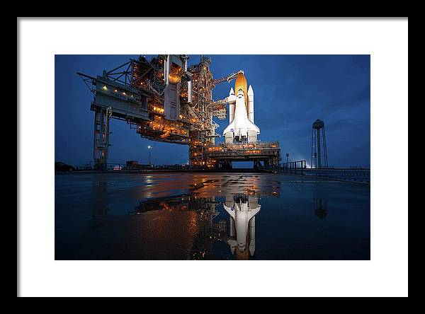 Space Shuttle Atlantis, Cape Canaveral / Art Photo - Framed Print