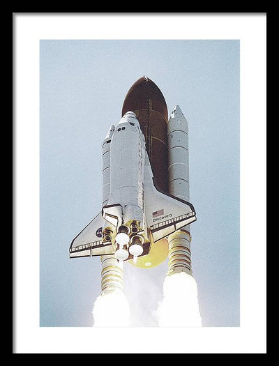 Space Shuttle Discovery, 2006 / Art Photo - Framed Print