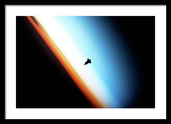 Space Shuttle Endeavour, 2010 / Art  Photo - Framed Print