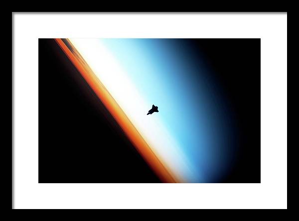 Space Shuttle Endeavour, 2010 / Art  Photo - Framed Print