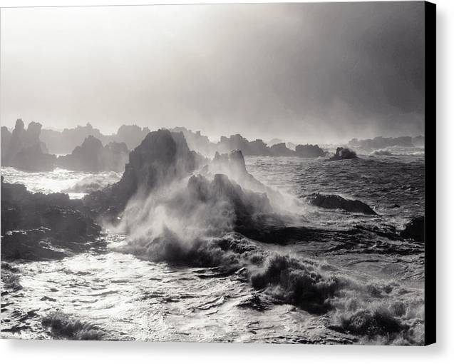 Storm Coming from the West, Black and White / Art Photo - Canvas Print