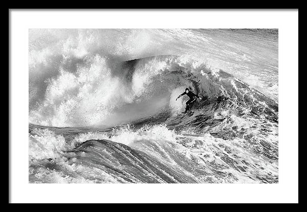 Surfer in Santa Cruz, Black and White / Art Photo - Framed Print