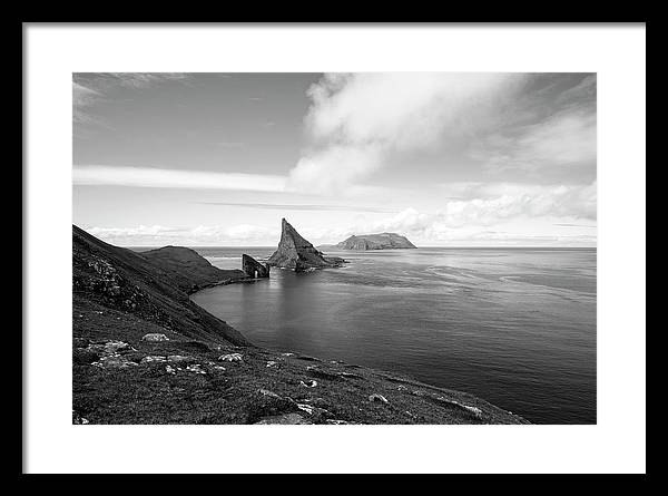 The Drangarnir sea stacks off the Faroe Islands. / Art Photo - Framed Print