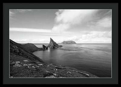 The Drangarnir sea stacks off the Faroe Islands. / Art Photo - Framed Print