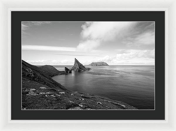 The Drangarnir sea stacks off the Faroe Islands. / Art Photo - Framed Print