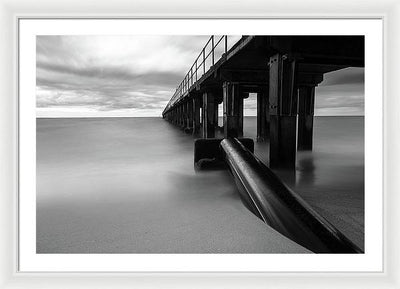 The Pier / Art Photo - Framed Print