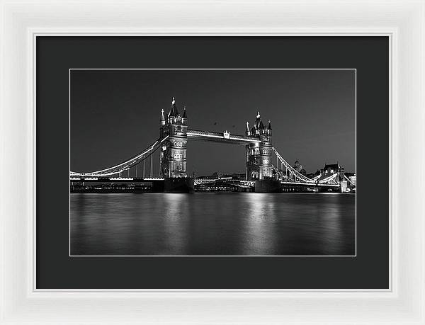 Tower Bridge, London / Art Photo - Framed Print