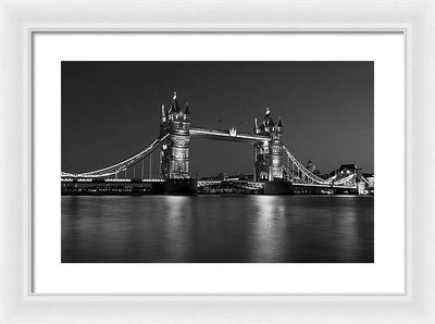 Tower Bridge, London / Art Photo - Framed Print