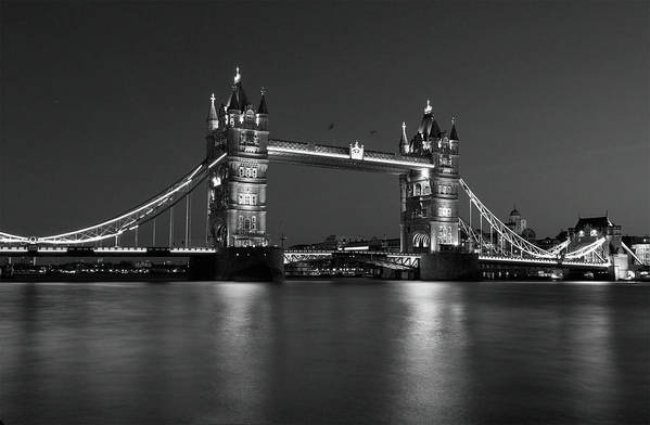 Tower Bridge, London / Art Photo - Art Print