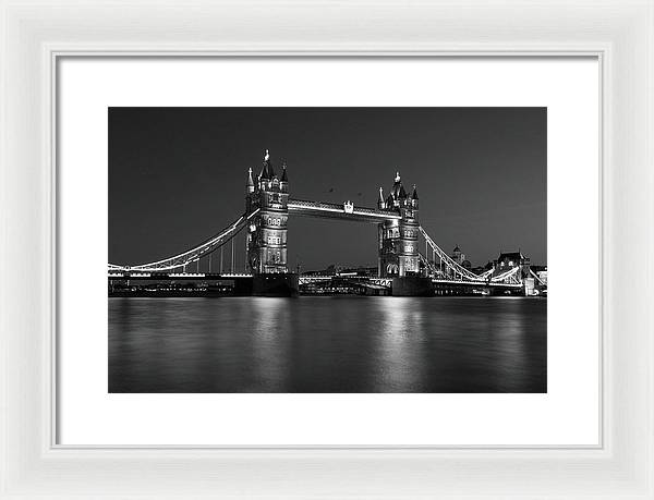 Tower Bridge, London / Art Photo - Framed Print