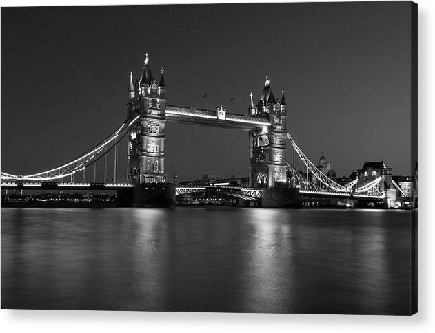 Tower Bridge, London / Art Photo - Acrylic Print