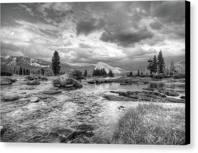 Tuolumne Rive, Yosemite National Park, California / Art Photo - Canvas Print