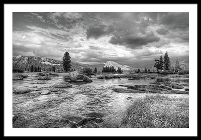 Tuolumne Rive, Yosemite National Park, California / Art Photo - Framed Print