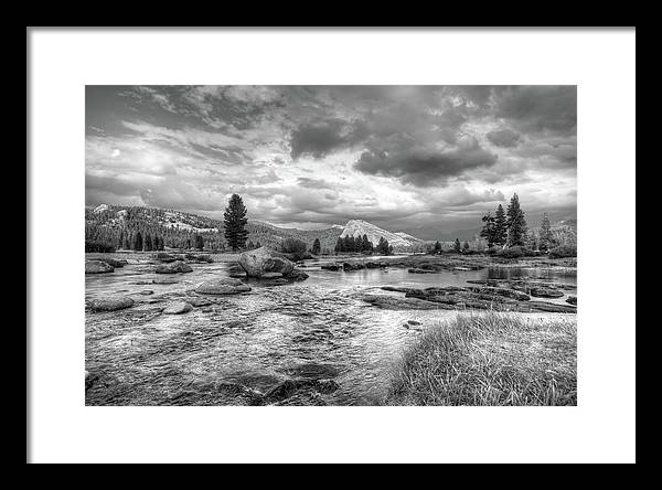 Tuolumne Rive, Yosemite National Park, California / Art Photo - Framed Print