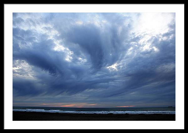 Turbulent Sky with some Mammatus Clouds / Art Photo - Framed Print