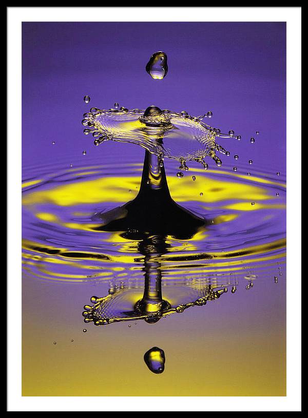 Twilight, Drop and Splash / Art Photo - Framed Print