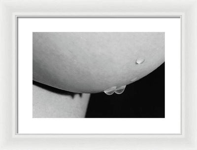 Waterdrops #2 / Art Photo - Framed Print