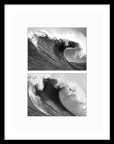 Waves - diptych / Art Photo - Framed Print