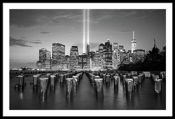 We all Shine on, Lower Manhattan from Brooklyn / Art Photo - Framed Print