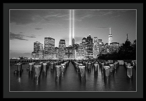 We all Shine on, Lower Manhattan from Brooklyn / Art Photo - Framed Print