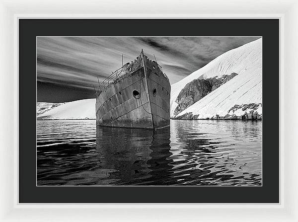 Whaling Ship, Black and White / Art Photo - Framed Print