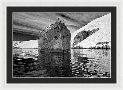 Whaling Ship, Black and White / Art Photo - Framed Print