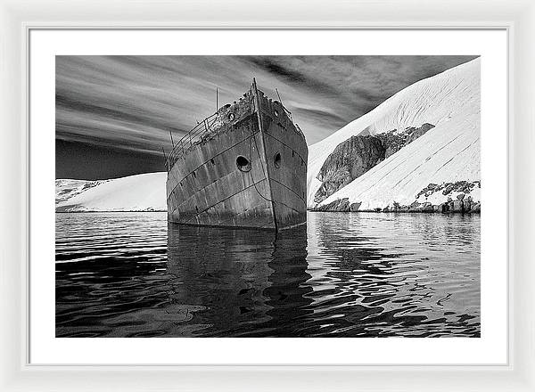 Whaling Ship, Black and White / Art Photo - Framed Print