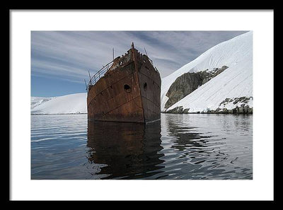 Whaling Ship / Art Photo - Framed Print