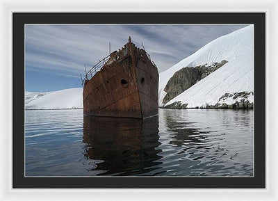 Whaling Ship / Art Photo - Framed Print