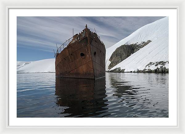 Whaling Ship / Art Photo - Framed Print