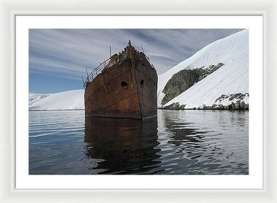 Whaling Ship / Art Photo - Framed Print