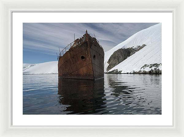 Whaling Ship / Art Photo - Framed Print